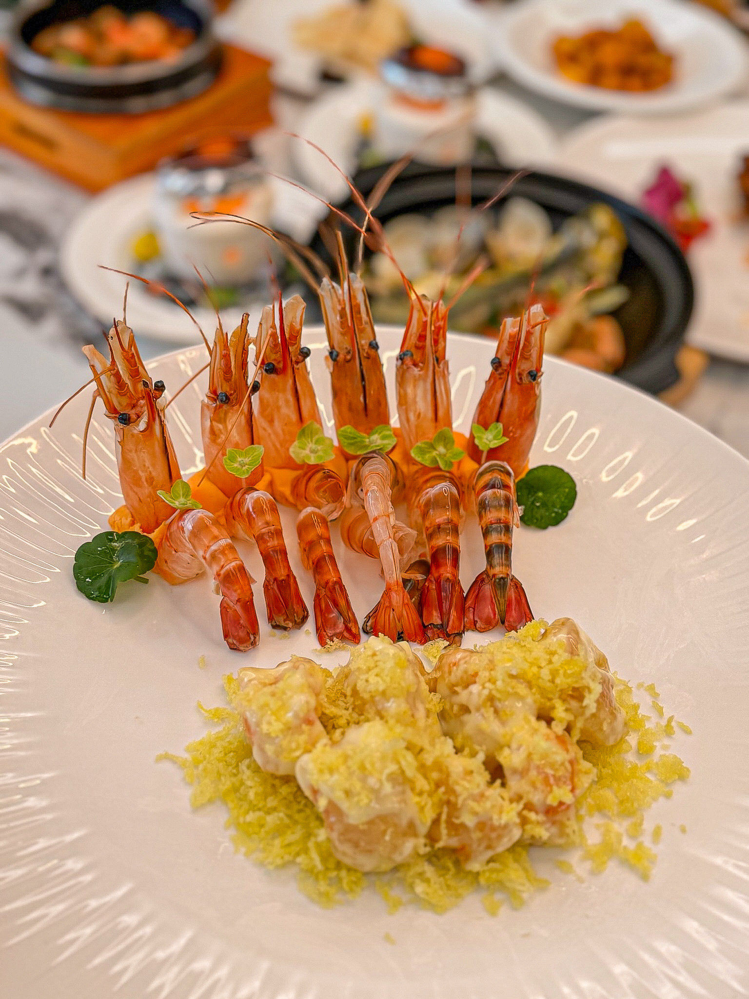 这里有一家特别适合家庭聚会和商务宴请的精致粤菜餐厅,从环境到菜品