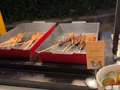 -亚龙湾希尔顿自助餐厅·海鲜·烧烤·沙滩BBQ·现场乐队