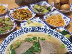 -舌尖尖·兰州牛肉面(浦东机场店)