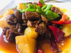 特色的大盘鸡-维吾尔餐厅(宜山路店)