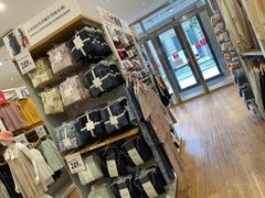 -优衣库(天津鲁能城购物中心店)