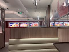 -海底捞火锅(杭州庆春路夜宵主题店)