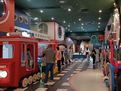 -MELAND CLUB亲子乐园·派对·餐厅(北京芳圆里ID MALL店)
