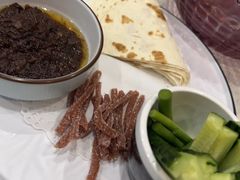 -巧克力渔家.小船海鲜胶东菜(万平口店)