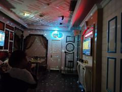 -麦克小熊时尚量贩KTV(侨乡店)