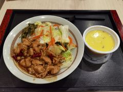 宫保鸡丁盖饭-永和大王(蛙嫩紫苏香·军博店)