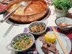 -牛村来人潮汕牛肉火锅(西单店)