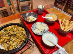 -九十九顶毡房(阜石路店)