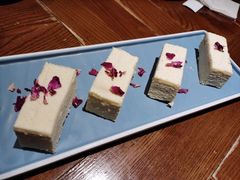 -晓疆山·大美新疆菜(白玉兰广场店)