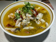 赛里木湖沸腾鱼-阿娜尔·新疆菜(佰港城店)