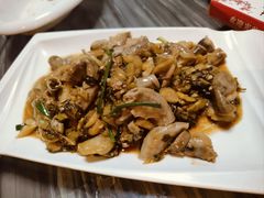 -姐妹临高乳猪店(海垦路店)