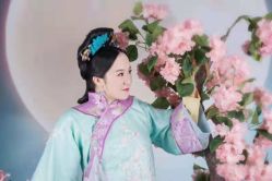 点击看大图 -盘子女人坊古装写真摄影(长春总店)
