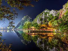 -星湖旅游景区七星岩