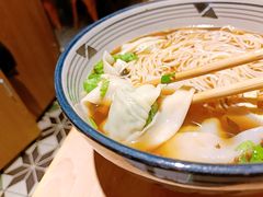虾仁云吞面-弄堂小笼包(天津南开大悦城店)