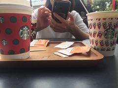 -星巴克(深圳星都豪庭店)