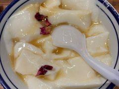 -云阿蛮云南生烫牛肉米线(奉贤路店)