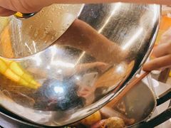 -胡须佬鸡煲四季火锅店(石厦西村直营店)