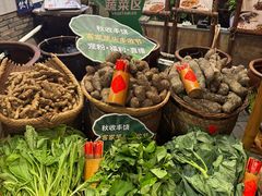 -客家大院·非遗赣南客家菜(郁孤台店)
