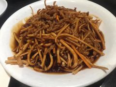撒子牛肉丝-刘胖子家常菜·蹄花焖藕(中南店)