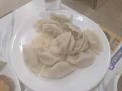 -洪姐川菜东北菜铁锅炖(天生丽街店)