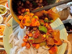 -包整·丝娃娃(甲秀楼景观店)