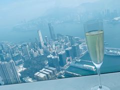 -OZONE 顶楼酒吧(香港丽思卡尔顿酒店)
