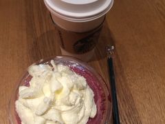 -星巴克臻选(周浦万达店)