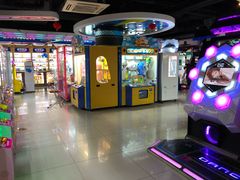 -星悦蓝海欢乐园(石路天虹店)