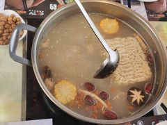-蚝大仙横琴生蚝火锅(中央汇店)