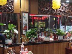 大堂-一块豆腐·海鲜·家常菜(李沧书院路店)
