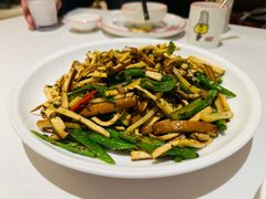 -小厨师·二十年沈家门小海鲜(百井坊巷店)