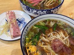 -镇南锅盖面馆(解放路店)