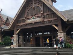 -横琴湾畔餐厅(长隆海洋王国白鲸剧场店)