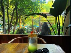 -谷咖啡·鲜花绿植花园餐厅