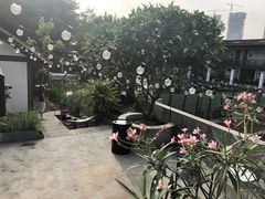 -喜洲吧·江畔老船厂·庭院餐厅(喜临院店)