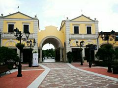 -佛罗伦萨小镇广佛名品奥特莱斯(疏港路店)