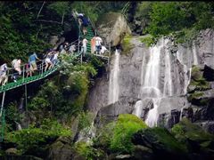 -藏龙百瀑风景区