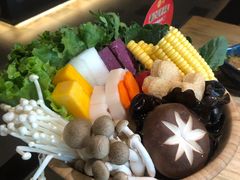 -湊湊火锅·茶憩(上海合生汇店)