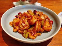 宫保虾球-君悦酒店·1881·北京烤鸭