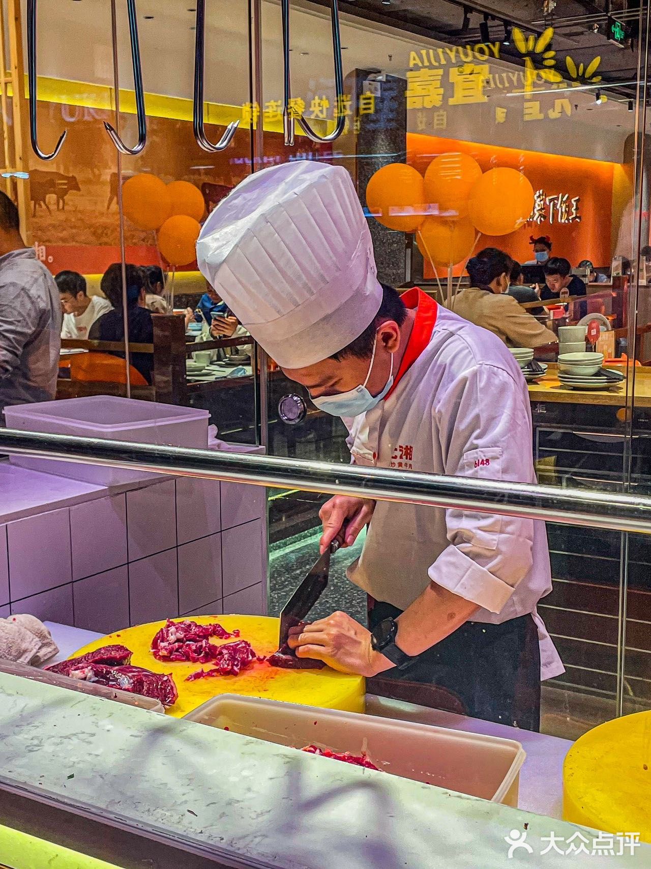 🍴 探店七湘深圳湾店，带你品尝正宗湘菜！🍴