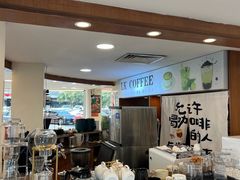 -蜂蝶来饼店(拱北总店)