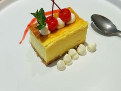 -HUATA 'Holiday Plan 花榻