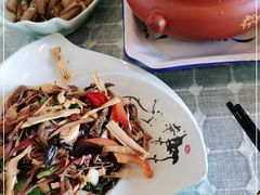 -小厨子私房菜·云南美食店