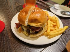 -瑞食酒馆 La Taverne Suisse