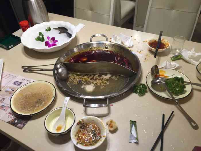 左邻右舍重庆老火锅(天一店)-"中的霸王餐体验券.