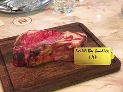 -La Mer Restaurant & Lounge