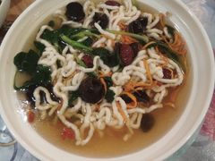 长豆角爆茄子，糗血烂虾-津悦·正阳春烤鸭(红旗南路店)
