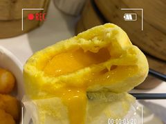 蟹黄流沙包-万龙洲海鲜(南新仓店)