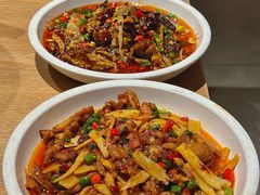 -川堂风·跷脚牛肉·乐山爆炒(宝山日月光店)