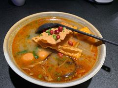 柳州老表螺蛳粉-桂小厨广西菜(世茂广场店)